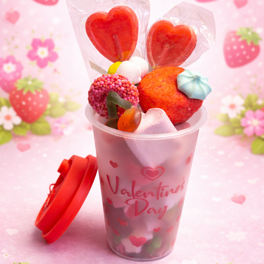 Détail du shaker Saint-Valentin avec bonbons colorés et couvercle rouge