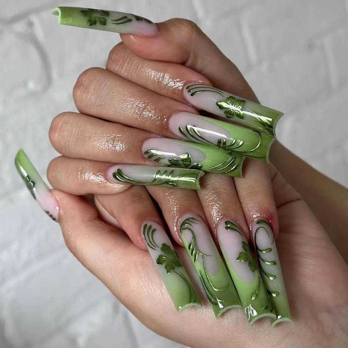 24 pièces faux ongles imprimé carré